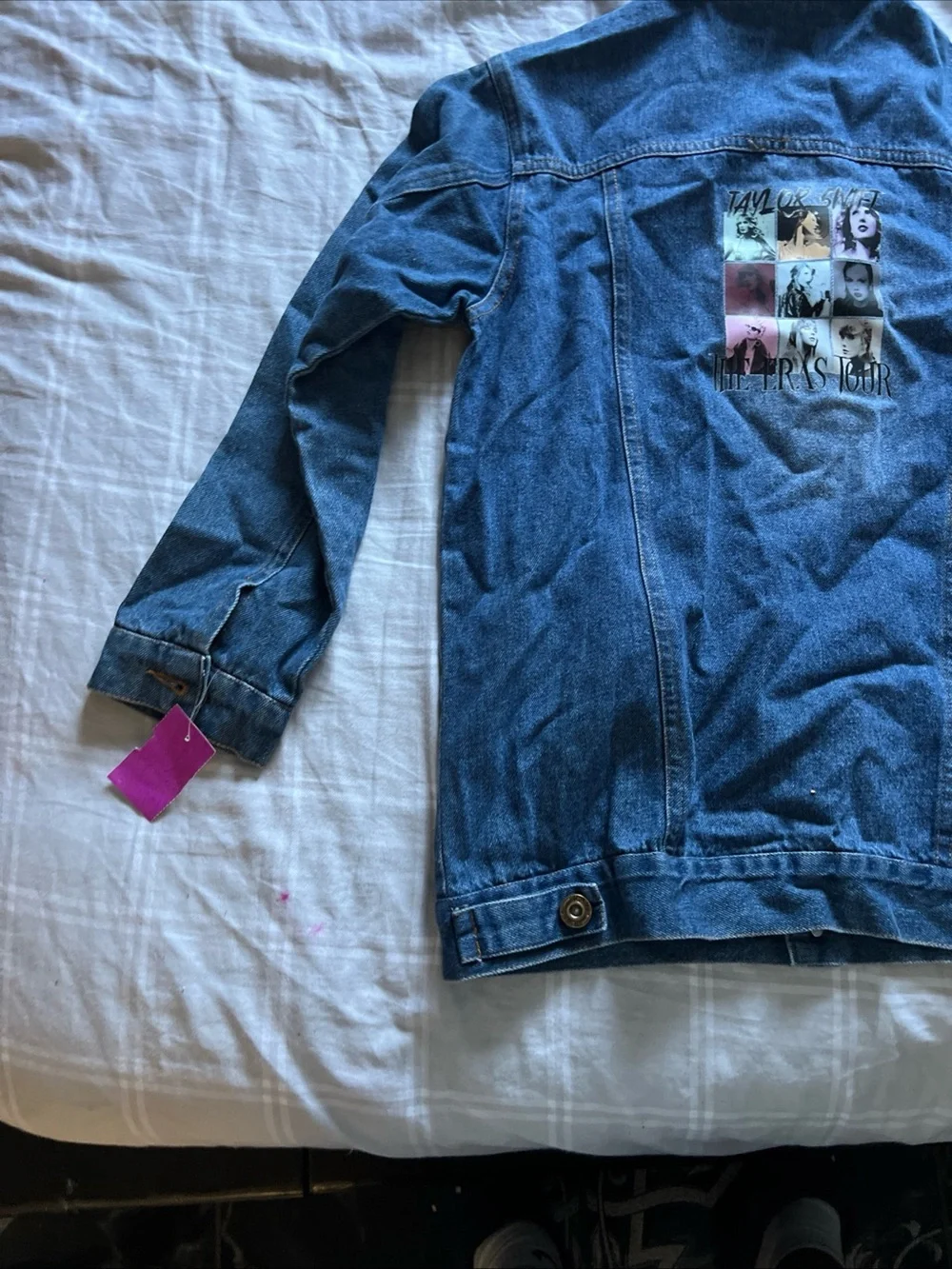 No brand tailor swift